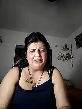Jann_Riya333 Cameră chat live
