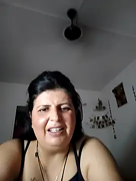 Chat ao vivo de Jann_Riya333
