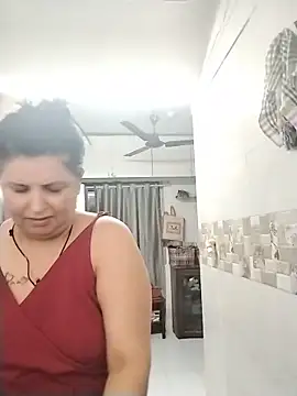 Sala de chat en directo de Jann_Riya333