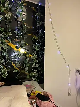 Ashly_cutee Adlı Modelin Canlı Sohbet Odası
