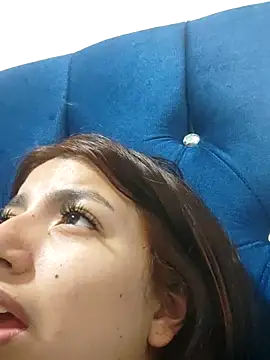 sammy_bunny1 élő chatszobája