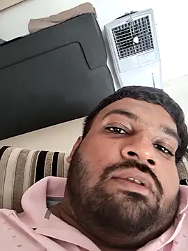 Chat soba uživo modela vinay_smalldick