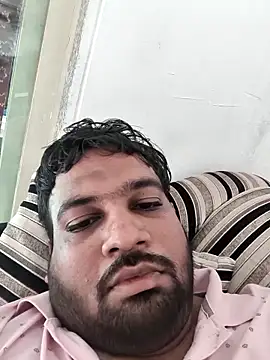 vinay_smalldick's Live Chat Room