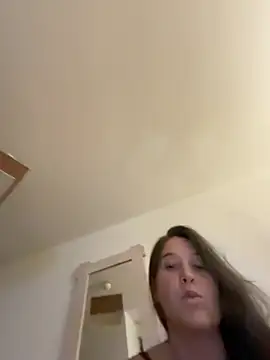 duomagique_off Adlı Modelin Canlı Sohbet Odası