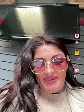 Irish_Scarlet_Squirt's Live Sex Cam Show