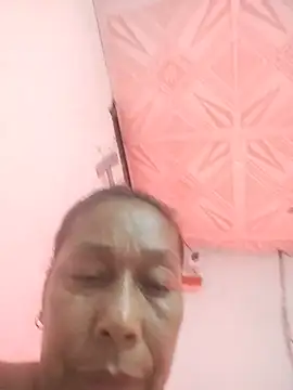 Ruby-Hot-Milf লাইভ চ্যাট রুম