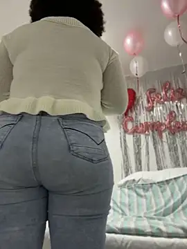 Rizos_hot_official Adlı Modelin Canlı Sohbet Odası