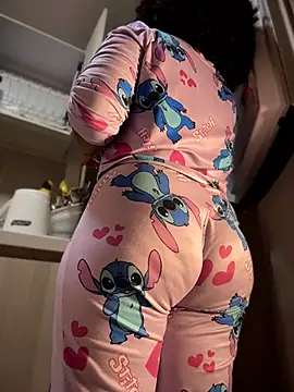 Pokój czatu na żywo – Rizos_hot_official