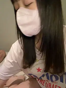 ak_channel élő chatszobája