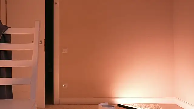 Sala de chat ao vivo de Miablueye