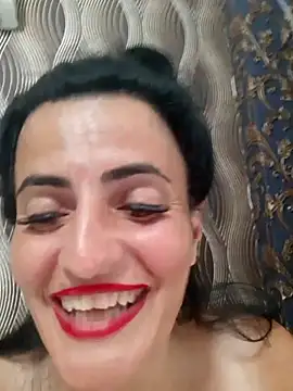 Gecenin_Kralicesi Adlı Modelin Canlı Seks Kamerası Şovu