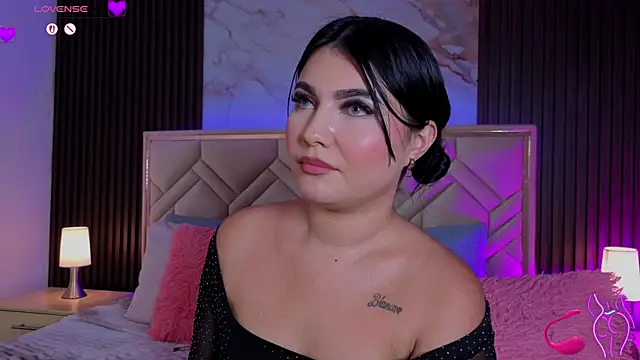 Sala de chat ao vivo de MiaaFarrel