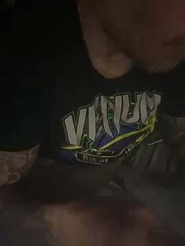 Živá chatovací místnost donimani