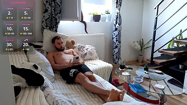 RyanStorm_ Show di sesso, in cam, in diretta