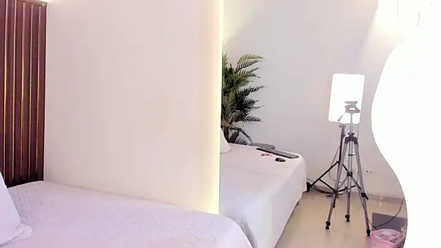 HoneyMilf_ Cameră chat live