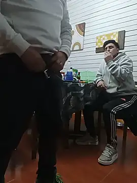 Girth_Gus' Live Sex Cam Show