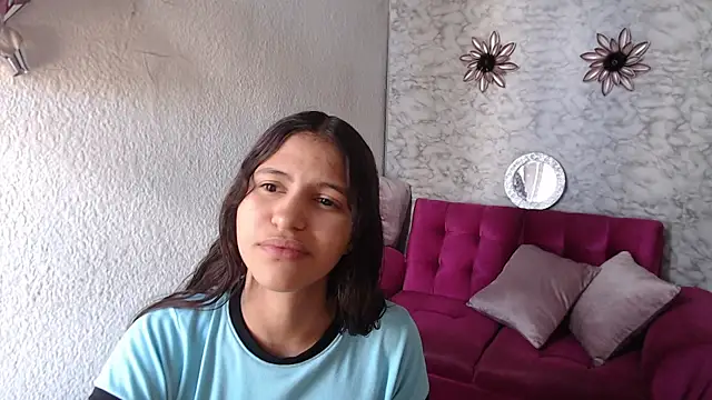 Živá chatovací místnost Evagirl69