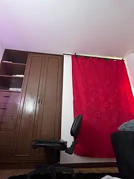 Sala de chat en directo de MiaCollinssx