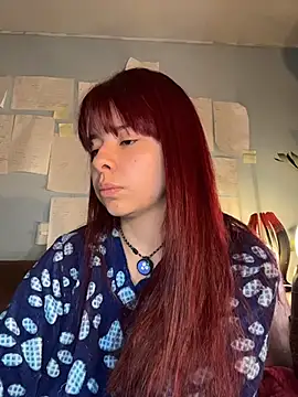 Canneela's Live Chat Room