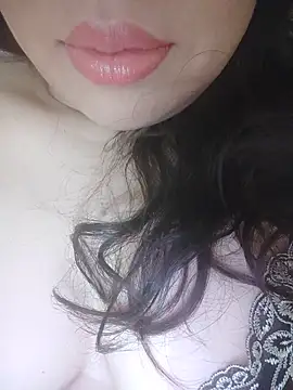 Julyy08n Live chat-huone
