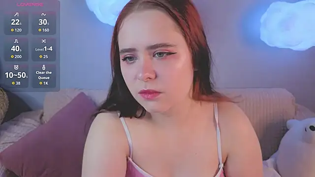 חדר צ'אט בשידור חי של Alis_Platt