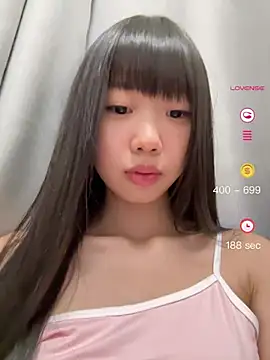 غرفة دردشة xinyu789 المباشرة