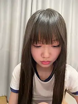 Chat soba uživo modela xinyu789