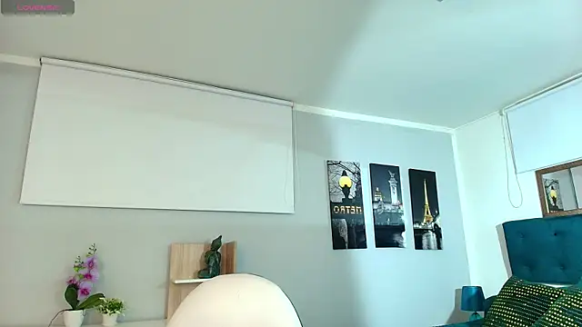 linda_morgan1's Live Chat Room