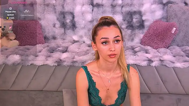 AmyKent_ Adlı Modelin Canlı Sohbet Odası