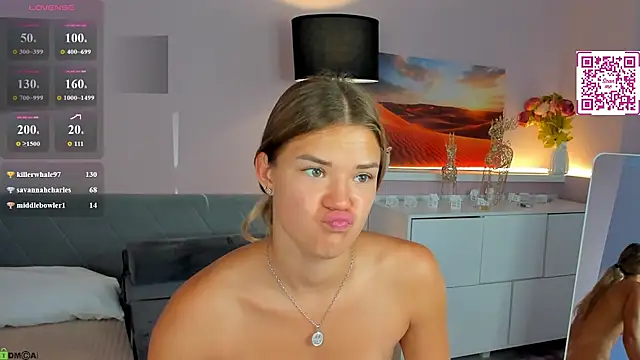 Онлайн чат CherryLexi_
