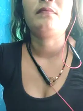 Chat soba uživo modela Kavya_hot