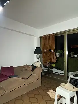 hottiee_melannie Adlı Modelin Canlı Sohbet Odası