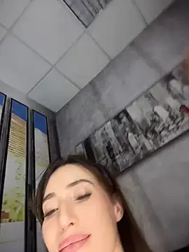 IAmNobodyXXX Cameră chat live
