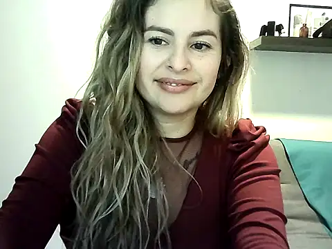 غرفة دردشة Valery__Rouse_ المباشرة