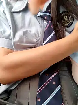 ห้องแชทสดของ shaoshao-7758