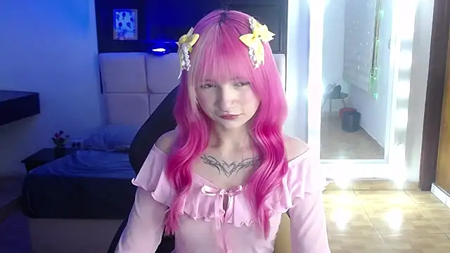 _Charlotte_Collins_ 실시간 채팅방