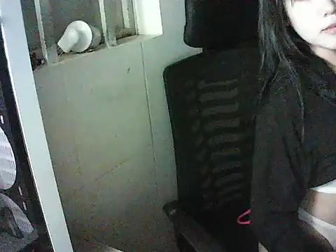NanaaBaen Live chat-huone