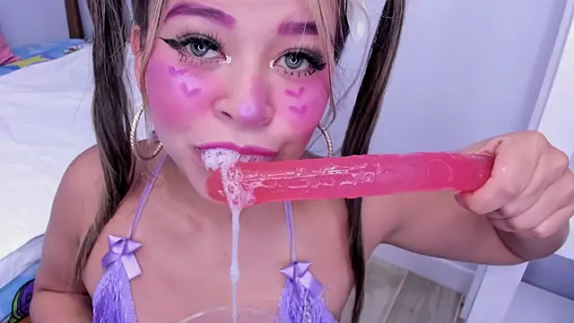 Sala de chat en directo de miss__evolet