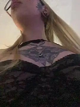 PrettyAshley_ Live Chatraum
