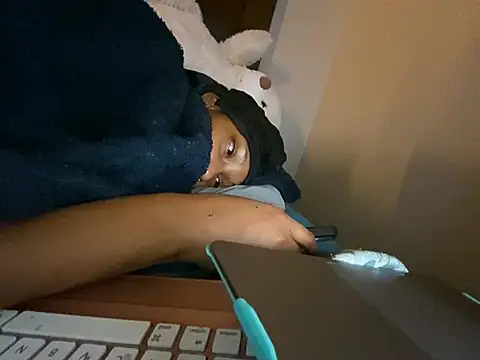 Brooke012 现场聊天室