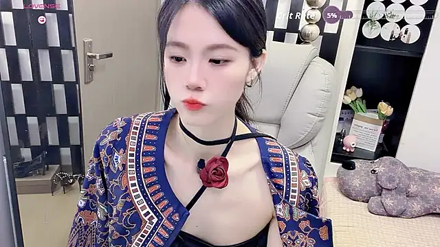 Yueyue-MM লাইভ চ্যাট রুম