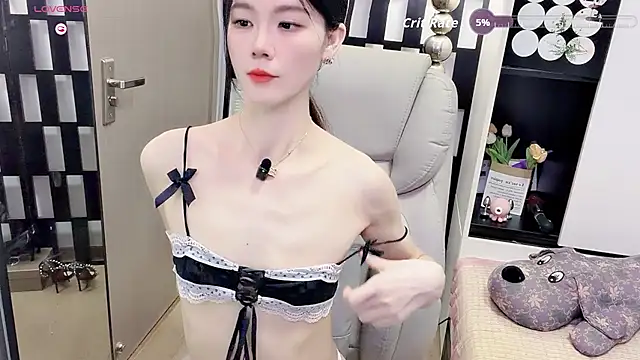 Онлайн чат Yueyue-MM