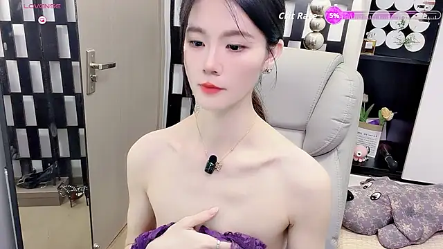 Yueyue-MM чат на живо