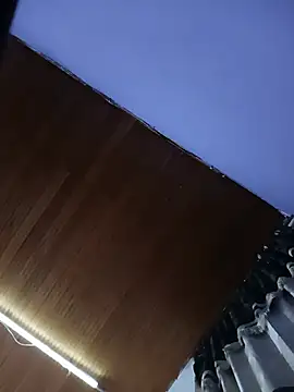 Zulema_R1 Live Chatraum