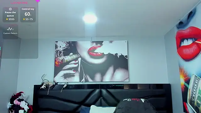 ห้องแชทสดของ Sara_Bdsm_
