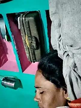 Sonambhabhi70 – Naživo chatovacia miestnosť