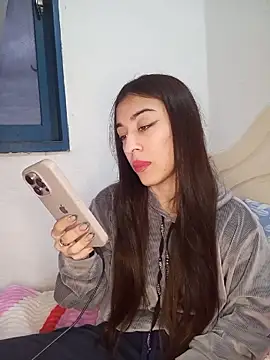 Jennyvignaduzzo Live Chatraum