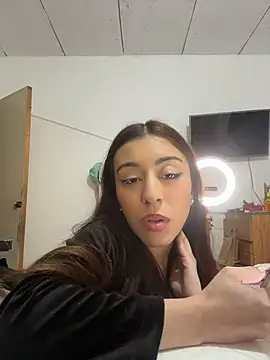 Jennyvignaduzzoのライブチャットルーム