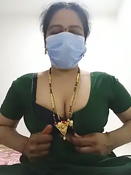 Chikki_20 লাইভ চ্যাট রুম