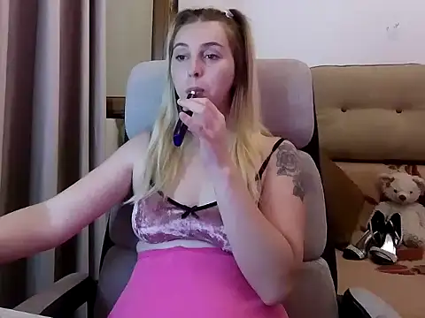 Hot_Bruny – live chatrum